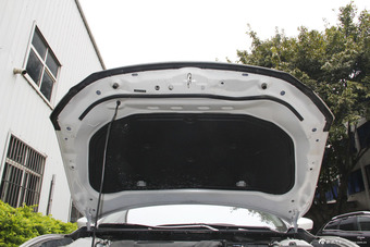 2015款阿特兹2.0L自动蓝天尊贵版