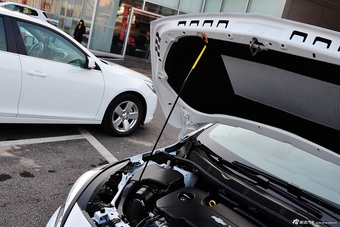 2015款科鲁兹1.4T自动精英版