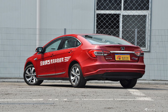 2015款纳5 1.8T自动旗舰型