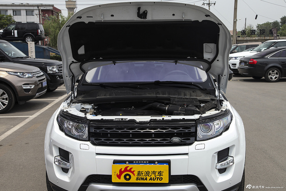 2015款揽胜极光2.0T 5门耀动版