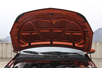 2013款赛欧三厢1.4L手动理想幸福版