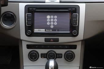 2013款迈腾2.0TSI尊贵型