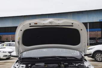 2014款起亚K4 1.8L自动GLS