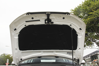 2014款奥迪A4L 45TFSI quttro个性运动版