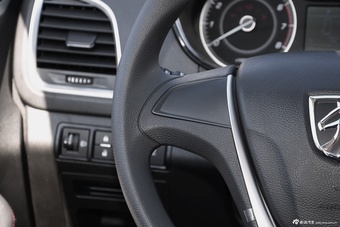 2016款宝骏560 1.8L手动舒适型