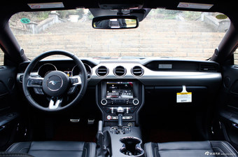 2015款野马2.3T 50周年纪念版图片