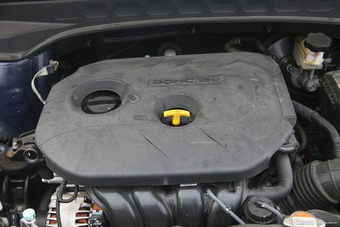 2015款ix25 2.0L 自动四驱尊贵型