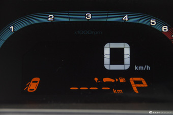 2016款纳5 1.8T自动智慧型