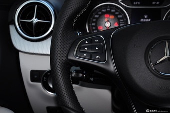 2015款奔驰B级B200动感型