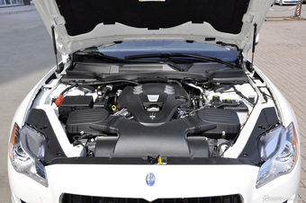 2013款玛莎拉蒂总裁到店实拍