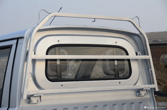 2015款小康C31 1.2L手动标准型