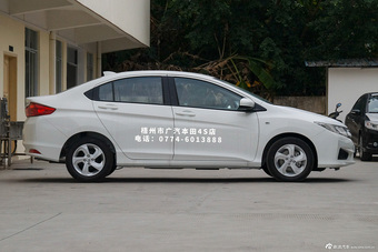 2015款锋范 1.5LCVT豪华版