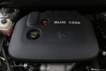 2015款逸动1.6L手动尊贵型国5