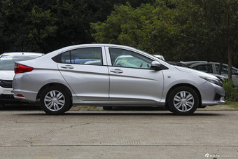 2015款锋范 1.5LCVT舒适版