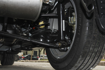 2015款瑞虎3 1.6L手动智尚纪念版