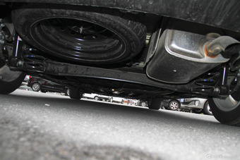 2013款佳乐 2.0L自动标准版7座 国V