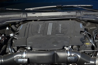 2016款捷豹XF 3.0T自动两驱风华版