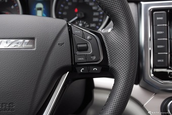 2015款哈弗H6 Coupe 2.0T手动两驱精英型