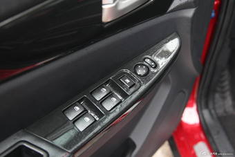 2014款北汽幻速S2尊贵型