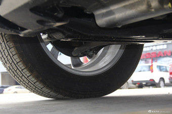 2015款风神AX7 2.0L自动智逸型