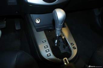 2012款东风悦达起亚福瑞迪纪念版