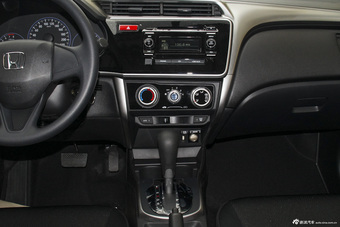 2015款锋范 1.5LCVT豪华版