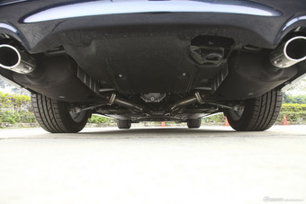 2015款英菲尼迪Q70L 2.5L豪华版