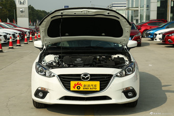 2016款马自达3昂克赛拉1.5L手动两厢舒适型图片