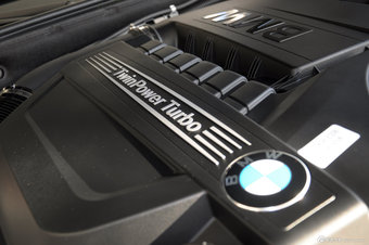 2013款宝马7系实拍