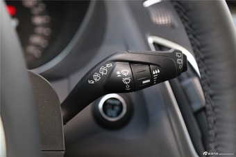 2015款福克斯两厢1.5L GTDi自动运动型