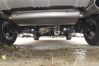 2015款智跑 2.0L手动两驱GLS