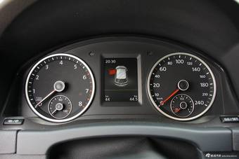 2015款途观1.8TSI自动两驱豪华型到店实拍