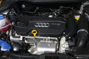 2014款奥迪A1 1.4T自动30TFSI sportback时尚型