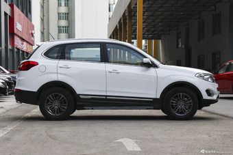 2015款瑞虎5 2.0L手动家享版