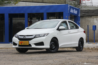 2015款锋范 1.5L手动进取版图片