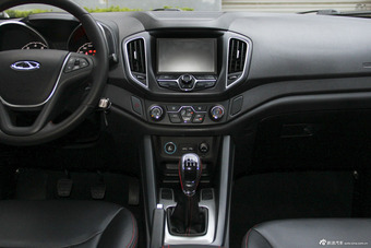 2015款瑞虎5 2.0L手动家享版