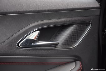 2015款宝骏560 1.8L