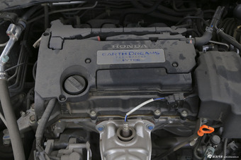 2015款雅阁2.4L自动LX舒适版