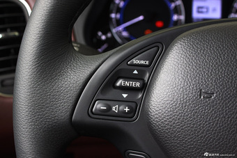 2013款英菲尼迪QX50到店实拍