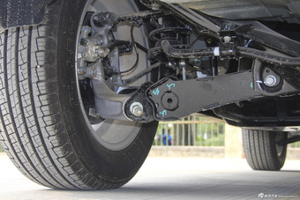 2015款东风风神AX7 2.0L手动智悦型