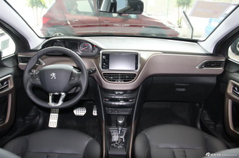 2014款标致2008 1.6L自动领航版图片