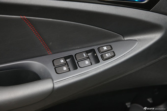 2015款逸动XT 1.6L手动致酷型国V