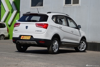 2016款宝骏560 1.8L手动舒适型