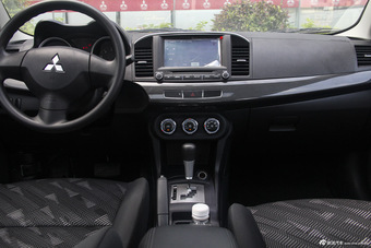 2014款翼神竞速版1.8L CVT舒适型