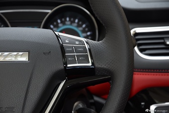 2016款哈弗H1 1.5L自动豪华型蓝标改款