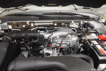 2016款帕杰罗（进口）3.0L自动尊贵版 国5