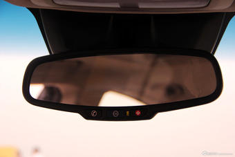 2012款科鲁兹1.6SE手自一体舒适版