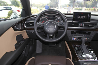 2016款奥迪A7 3.0T自动50TFSI quattro舒适型