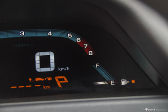 2016款纳5 1.8T自动智慧型