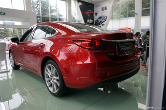 2014款马自达6阿特兹2.5L蓝天至尊版